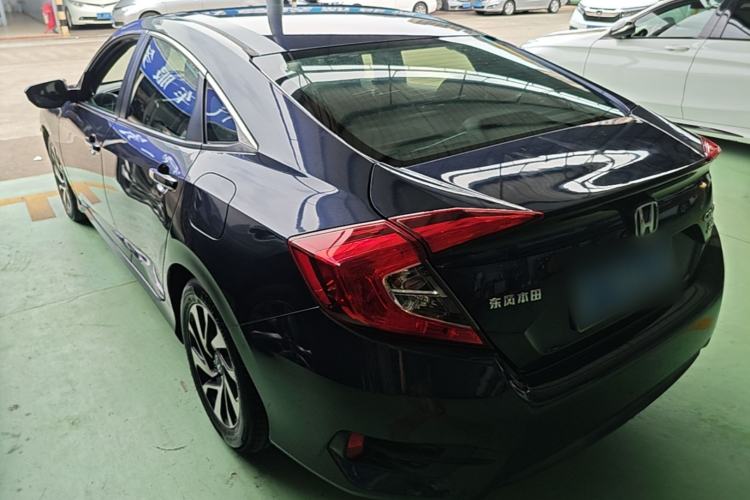Used Honda Civic 2016 220TURBO CVT Luxury Edition Rear Left 45 Deg