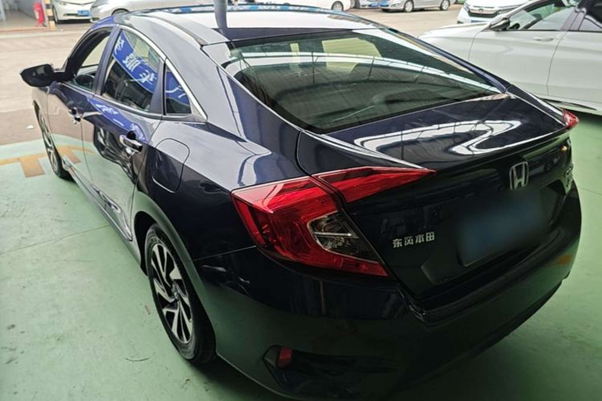 Used Honda Civic 2016 220TURBO CVT Luxury Edition Rear Left 45 Deg