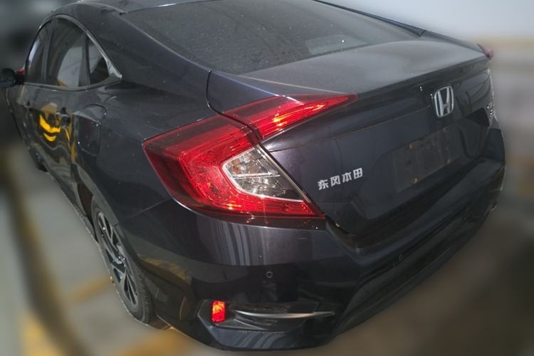 Used Honda Civic 2016 220TURBO CVT Luxury Edition Rear Left 45 Deg
