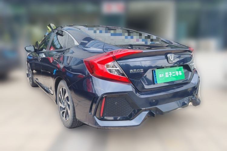 Used Honda Civic 2016 220TURBO Manual Luxury Edition Rear Left 45 Deg