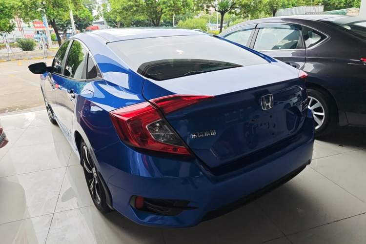 Used Honda Civic 2016 220TURBO CVT Prestige Edition Rear Left 45 Deg