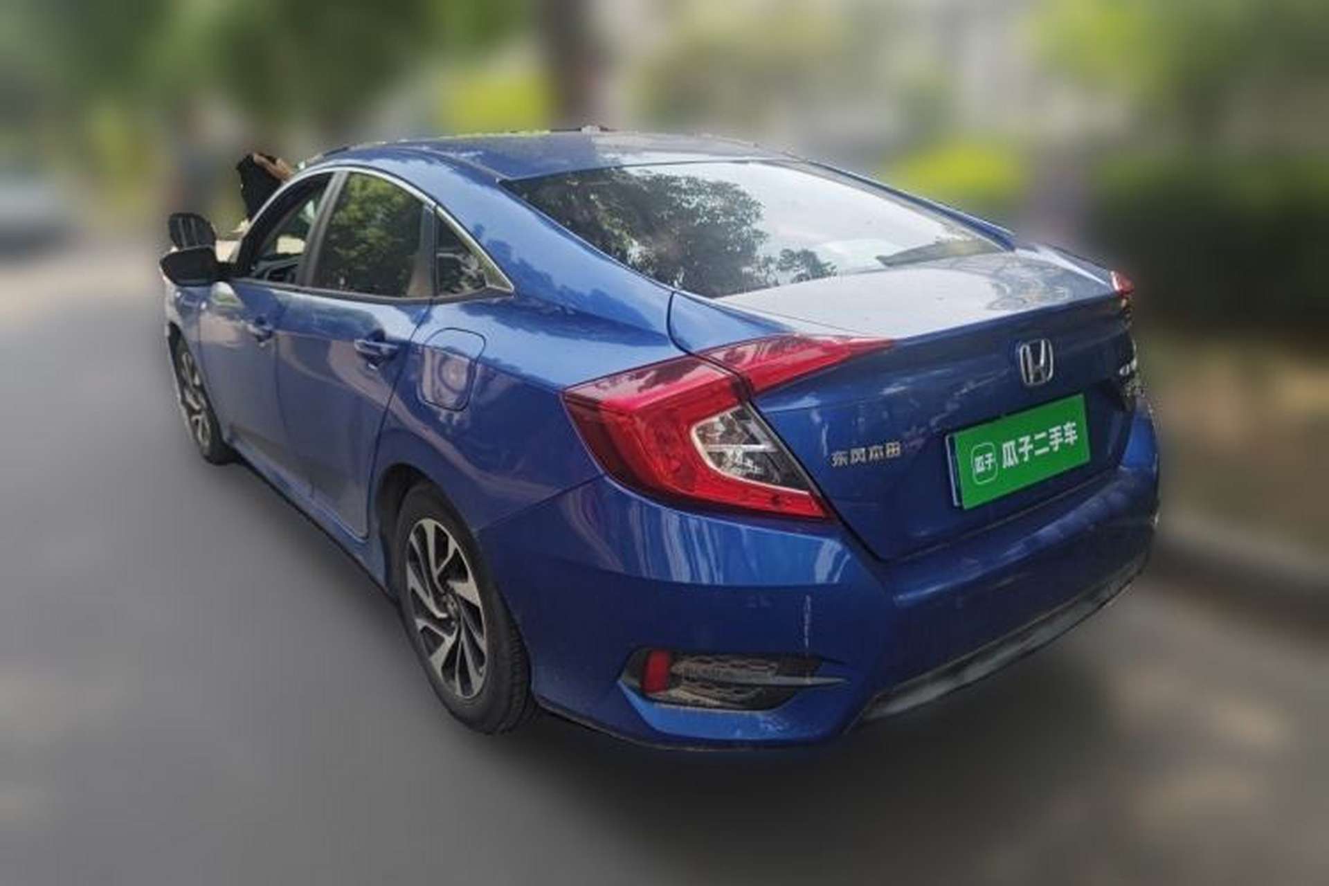 Used Honda Civic 2016 220TURBO CVT Luxury Edition Rear Left 45 Deg