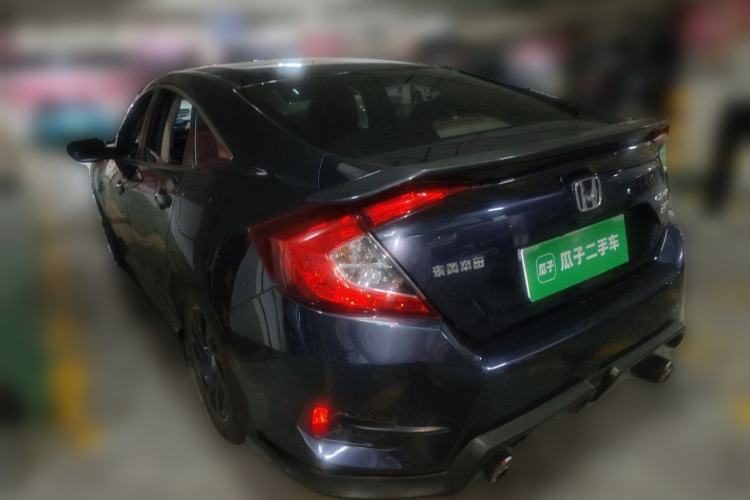 Used Honda Civic 2016 220TURBO CVT Luxury Edition Rear Left 45 Deg