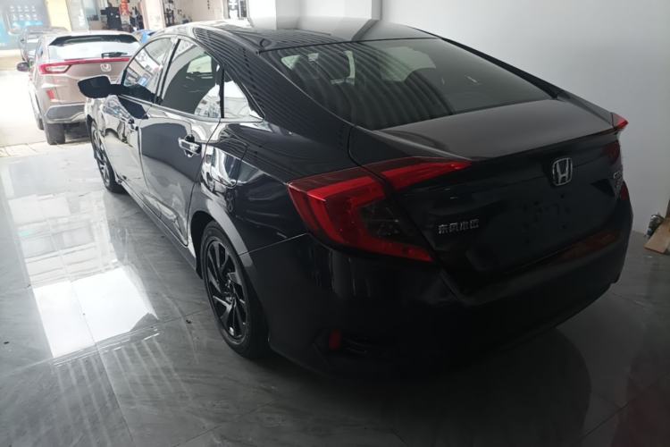 Used Honda Civic 2016 220TURBO CVT Luxury Edition Rear Left 45 Deg