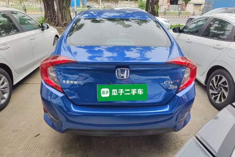 Used Honda Civic 2016 220TURBO Manual Luxury Edition Rear