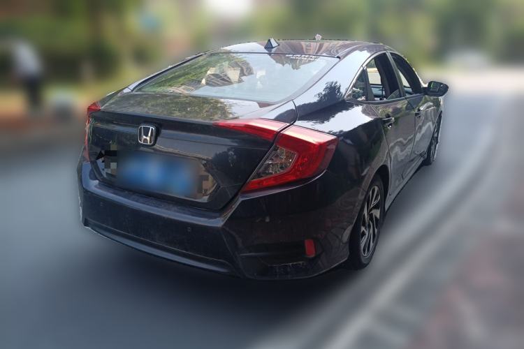Used Honda Civic 2016 220TURBO CVT Luxury Edition Rear Right 45 Deg