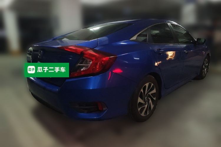 Used Honda Civic 2016 220TURBO CVT Luxury Edition Rear Right 45 Deg