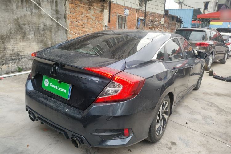 Used Honda Civic 2016 220TURBO CVT Luxury Edition Rear Right 45 Deg