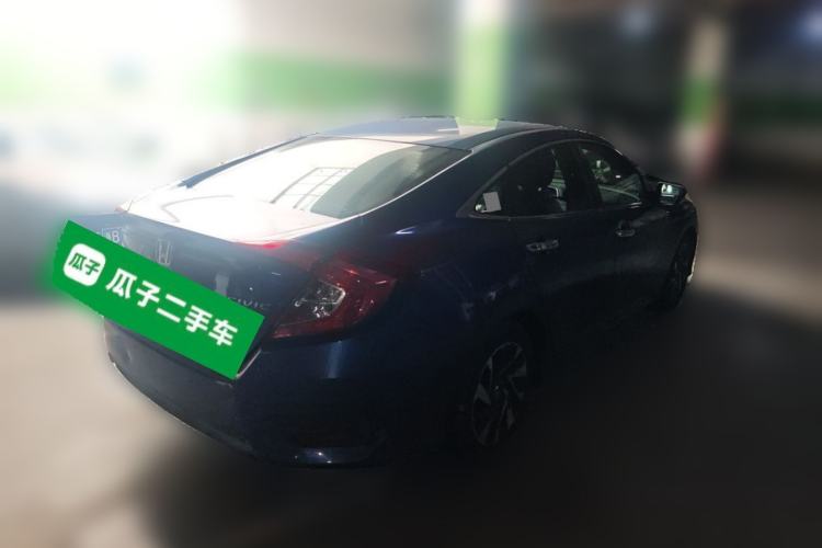 Used Honda Civic 2016 220TURBO CVT Luxury Edition Rear Right 45 Deg