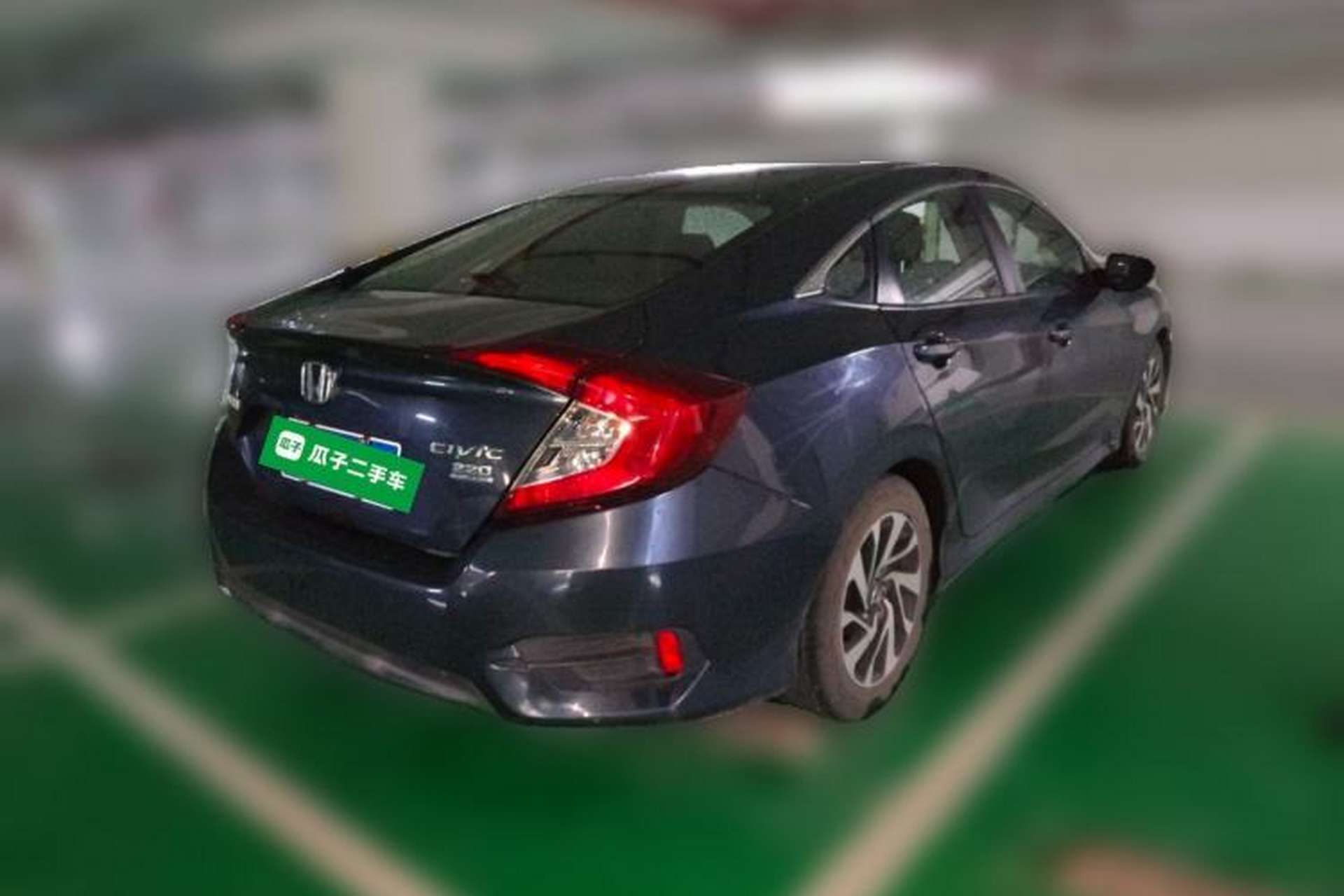 Used Honda Civic 2016 220TURBO CVT Luxury Edition Rear Right 45 Deg