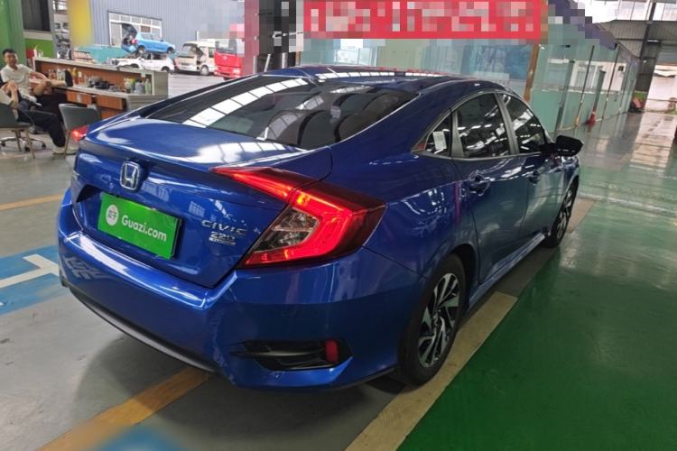Used Honda Civic 2016 220TURBO CVT Luxury Edition Rear Right 45 Deg