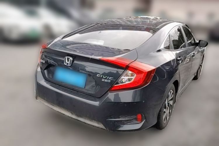 Used Honda Civic 2016 220TURBO Manual Luxury Edition Rear Right 45 Deg