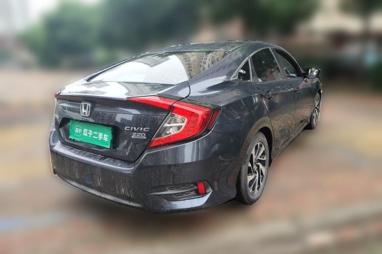 Used Honda Civic 2016 220TURBO CVT Luxury Edition Rear Right 45 Deg