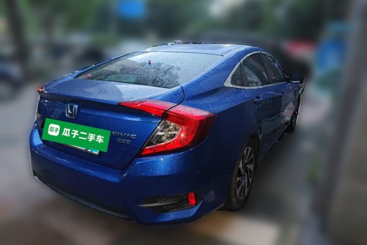 Used Honda Civic 2016 220TURBO CVT Luxury Edition Rear Right 45 Deg