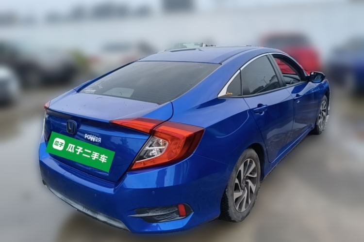 Used Honda Civic 2016 220TURBO CVT Luxury Edition Rear Right 45 Deg