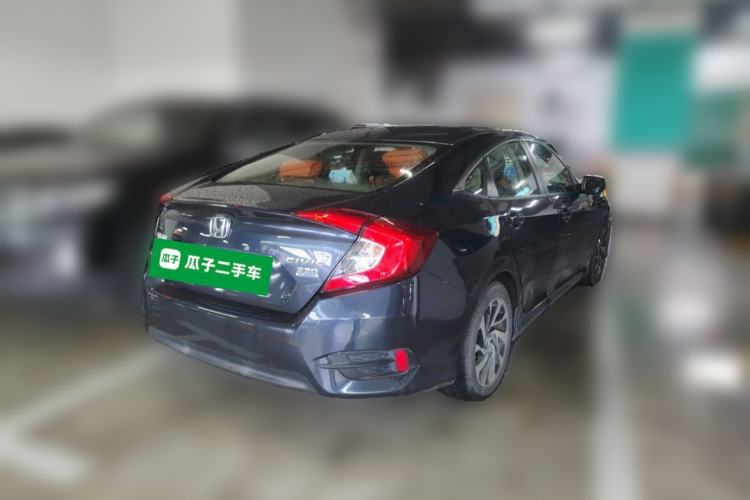 Used Honda Civic 2016 220TURBO CVT Luxury Edition Rear Right 45 Deg