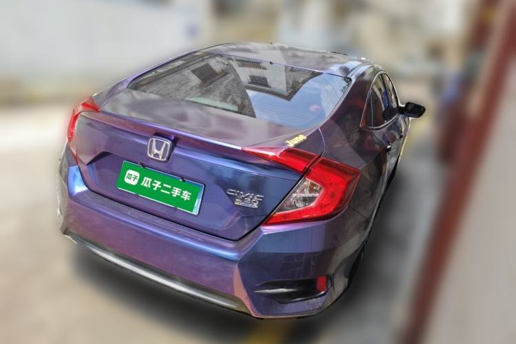 Used Honda Civic 2016 220TURBO CVT Luxury Edition Rear Right 45 Deg