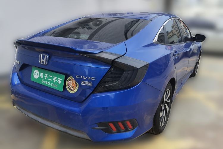 Used Honda Civic 2016 220TURBO CVT Luxury Edition Rear Right 45 Deg