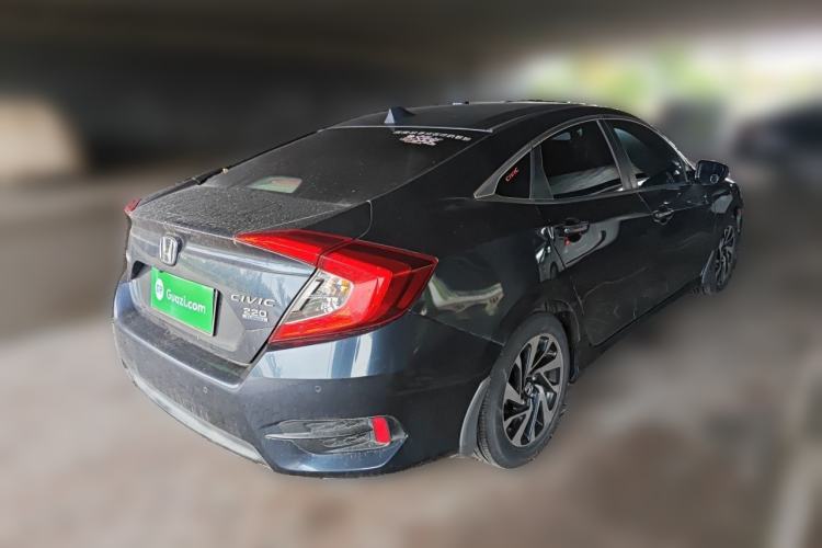 Used Honda Civic 2016 220TURBO CVT Luxury Edition Rear Right 45 Deg