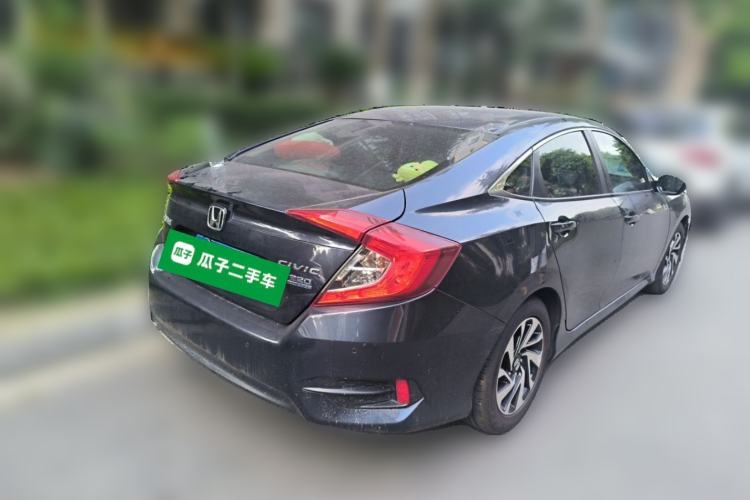 Used Honda Civic 2016 220TURBO CVT Luxury Edition Rear Right 45 Deg
