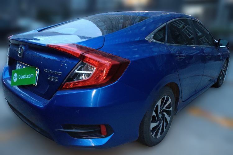 Used Honda Civic 2016 220TURBO CVT Luxury Edition Rear Right 45 Deg