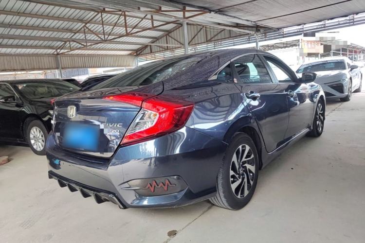 Used Honda Civic 2016 220TURBO CVT Luxury Edition Rear Right 45 Deg