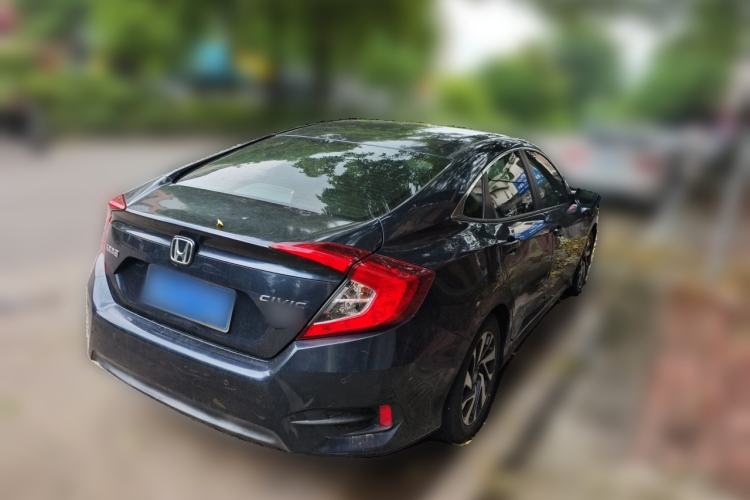 Used Honda Civic 2016 220TURBO CVT Luxury Edition Rear Right 45 Deg
