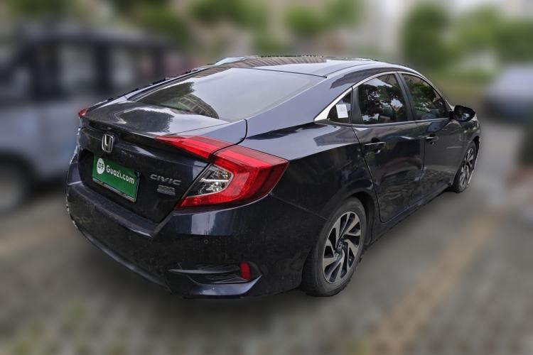 Used Honda Civic 2016 220TURBO CVT Luxury Edition Rear Right 45 Deg