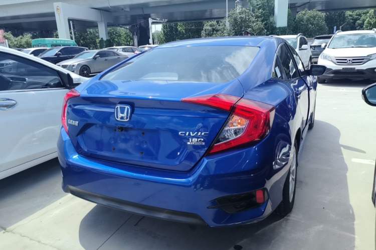 Used Honda Civic 2016 180TURBO CVT Comfort Version Rear Right 45 Deg