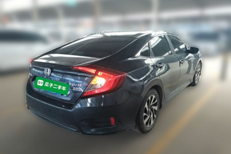 Used Honda Civic 2016 220TURBO CVT Luxury Edition Rear Right 45 Deg