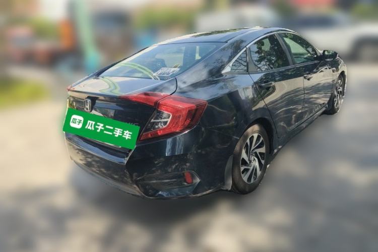 Used Honda Civic 2016 220TURBO CVT Luxury Edition Rear Right 45 Deg