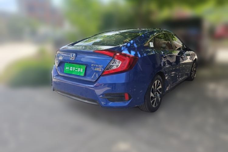 Used Honda Civic 2016 220TURBO CVT Luxury Edition Rear Right 45 Deg