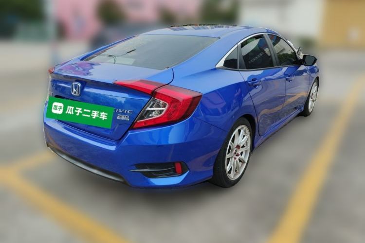 Used Honda Civic 2016 220TURBO CVT Luxury Edition Rear Right 45 Deg