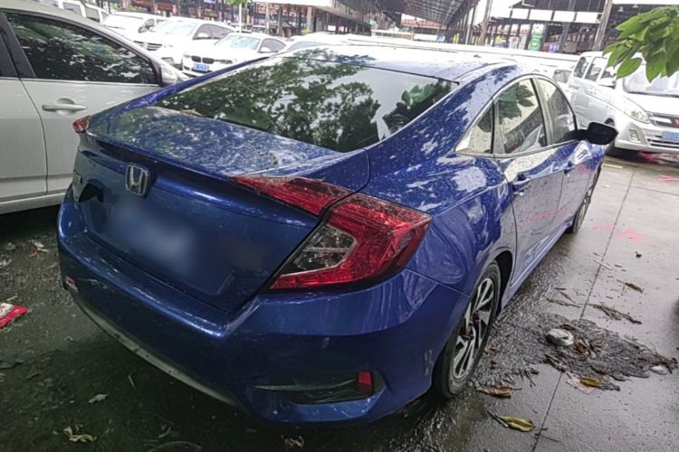 Used Honda Civic 2016 220TURBO CVT Luxury Edition Rear Right 45 Deg