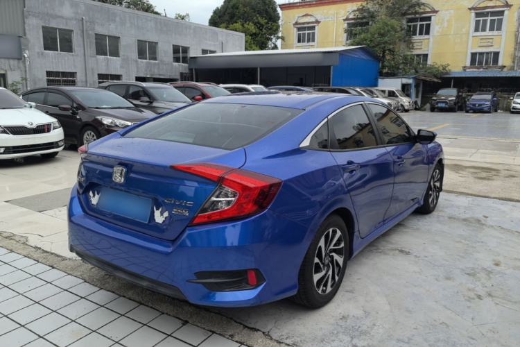 Used Honda Civic 2016 220TURBO CVT Luxury Edition Rear Right 45 Deg