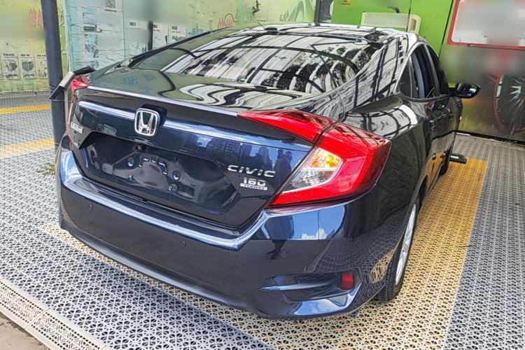 Used Honda Civic 2016 180TURBO CVT Comfort Version Rear Right 45 Deg