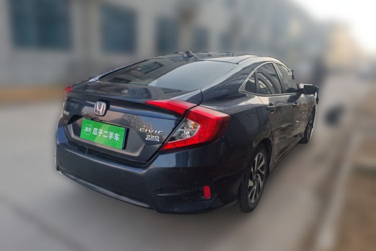 Used Honda Civic 2016 220TURBO CVT Luxury Edition Rear Right 45 Deg
