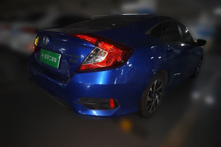 Used Honda Civic 2016 220TURBO CVT Luxury Edition Rear Right 45 Deg