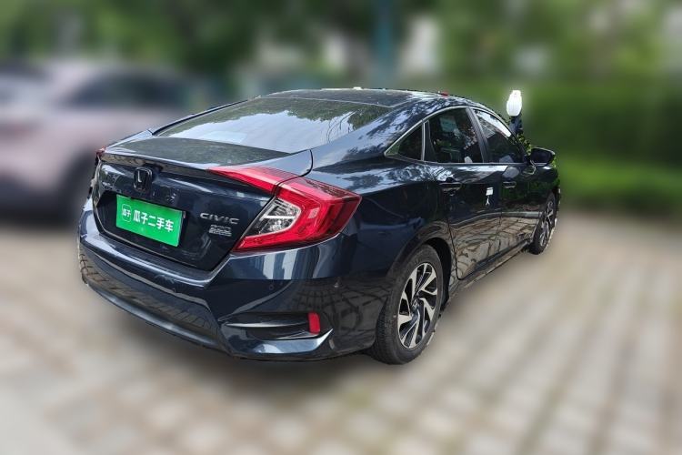 Used Honda Civic 2016 220TURBO CVT Luxury Edition Rear Right 45 Deg