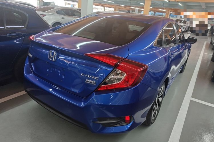 Used Honda Civic 2016 220TURBO CVT Luxury Edition Rear Right 45 Deg