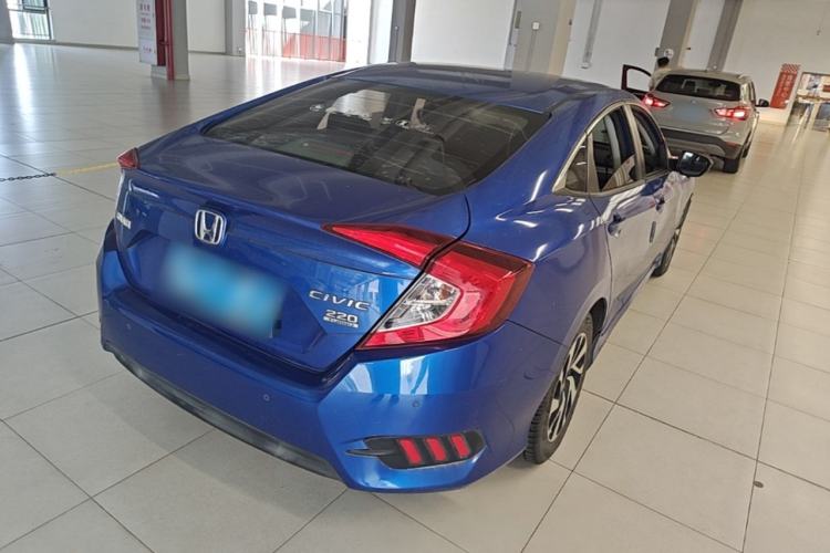 Used Honda Civic 2016 220TURBO CVT Luxury Edition Rear Right 45 Deg