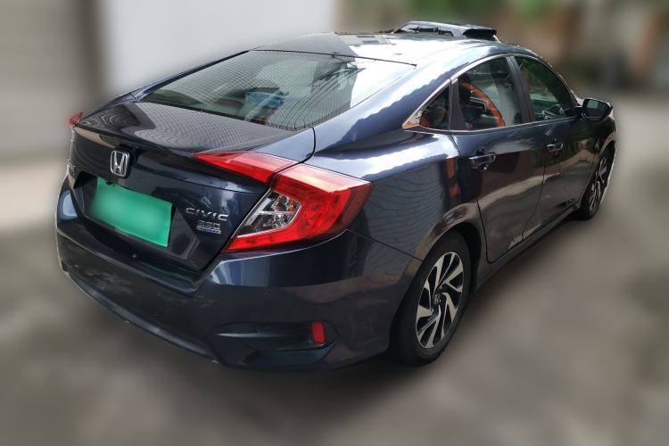Used Honda Civic 2016 220TURBO CVT Luxury Edition Rear Right 45 Deg