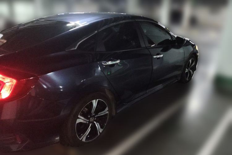 Used Honda Civic 2016 220TURBO CVT Prestige Edition Rear Right 45 Deg