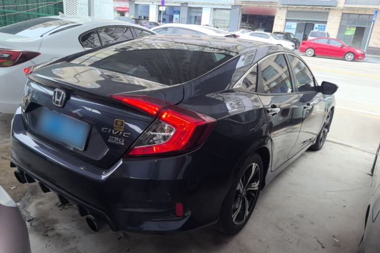 Used Honda Civic 2016 220TURBO CVT Prestige Edition Rear Right 45 Deg