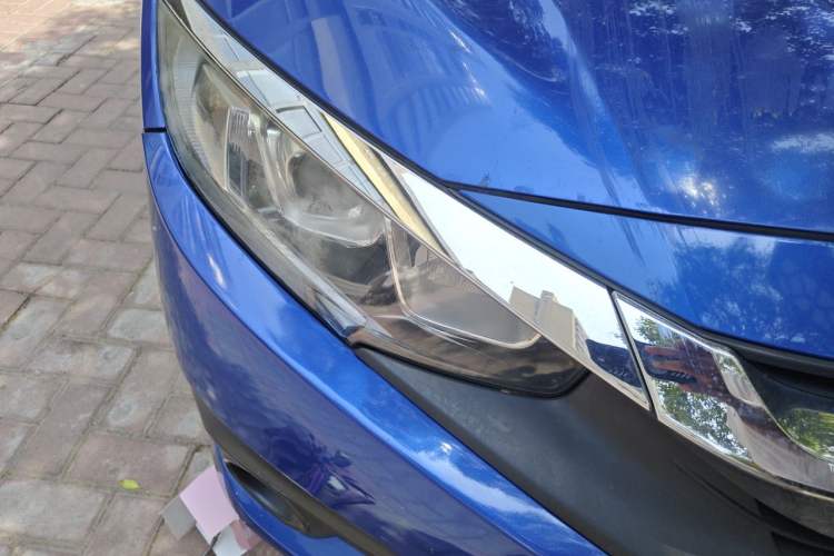 Used Honda Civic 2016 180TURBO CVT Comfort Version Right Front Headlight