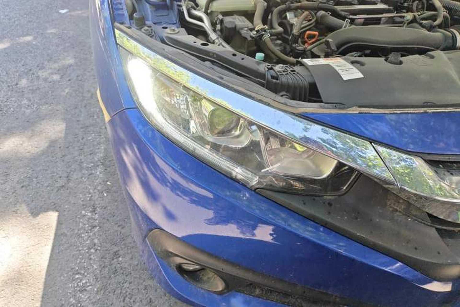 Used Honda Civic 2016 220TURBO CVT Luxury Edition Right Front Headlight