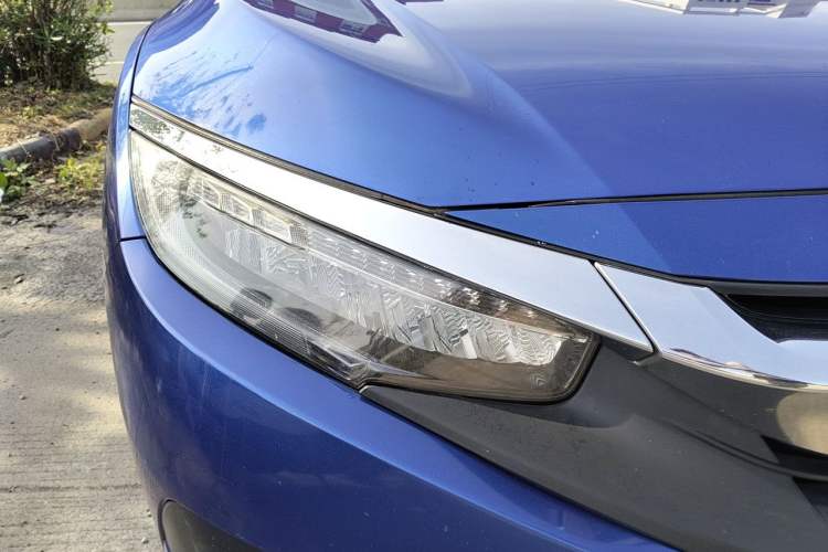 Used Honda Civic 2016 220TURBO CVT Prestige Edition Right Front Headlight
