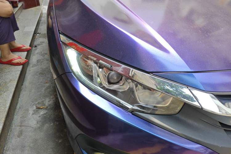 Used Honda Civic 2016 220TURBO CVT Luxury Edition Right Front Headlight