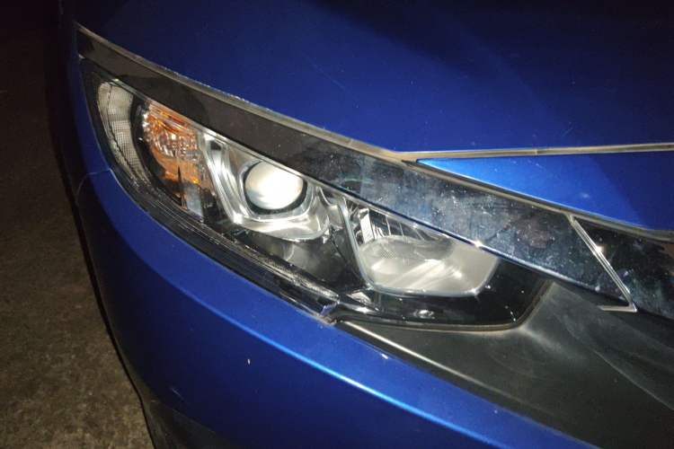 Used Honda Civic 2016 220TURBO CVT Luxury Edition Right Front Headlight