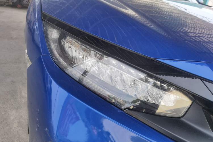 Used Honda Civic 2016 220TURBO CVT Prestige Edition Right Front Headlight